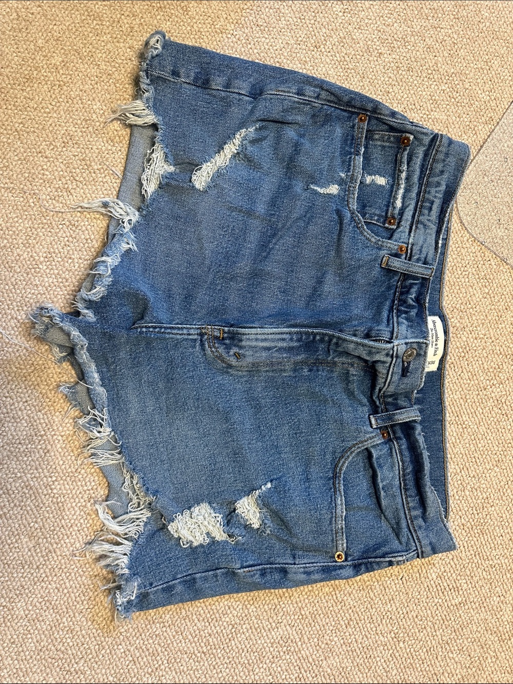 abercrombie & fitch the mom short high rise size 14 / 32